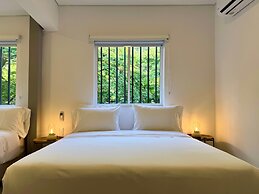 w Marvelous Loft w Fantastic Balcony in Cali