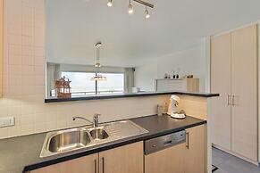 Apartment With Terrace for 4 People