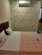 Goroomgo Janata Inn Gujarat