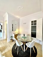 Barcelona Blissful Retreat With Stunning Views