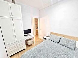 Barcelona Blissful Retreat With Stunning Views