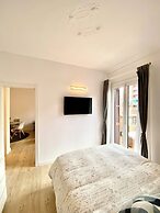 Barcelona Blissful Retreat With Stunning Views