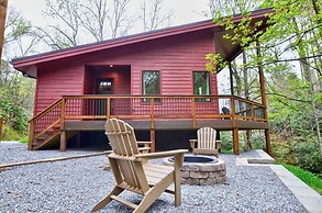 Rushing Waters On Greens Creek 2 Bedroom Cabin