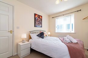 Mandarin Styles 3 Bedroom W/garden in Derby