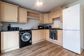 Mandarin Styles 3 Bedroom W/garden in Derby