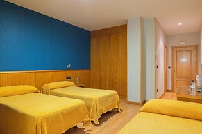 HOSTAL LOS VALLES