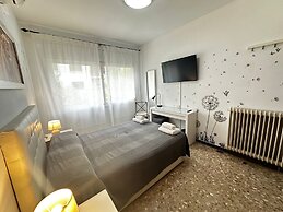 Rooms Sepulveda