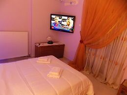 Natalys 2 Bd Gorgeous Apt in Volos