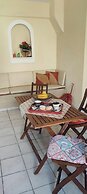 Natalys 2 Bd Gorgeous Apt in Volos