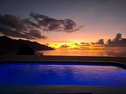 Tropical Secrets Holiday Apartments