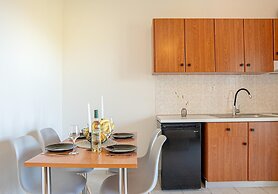 Olive Grove Maisonettes and Apts