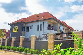 THE BLEVICK SUITES AND APARTMENTS