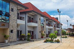 THE BLEVICK SUITES AND APARTMENTS