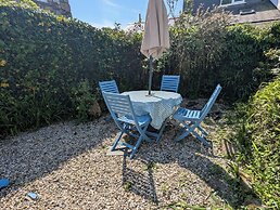 The Old Barn Near St Ives - Rustic Charm & Space