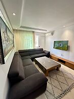 SHRTSTAYS Guesthouse