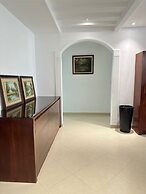 SHRTSTAYS Guesthouse