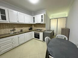 SHRTSTAYS Guesthouse