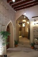 Bait Al Muallem by Nomad Inn