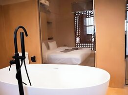 Bait Al Muallem by Nomad Inn