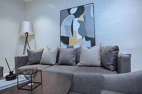 Knightsbridge Hotel and Suites