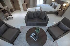 Knightsbridge Hotel and Suites