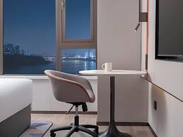 Holiday Inn Express Chongqing Ciqikou Ancient Town by IHG