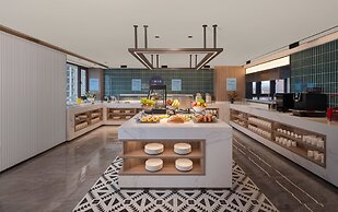 Holiday Inn Express Chongqing Ciqikou Ancient Town by IHG