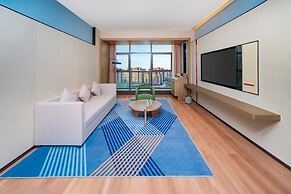 Yueyang Pingjiang by IHG