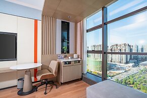 Yueyang Pingjiang by IHG