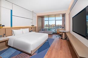 Yueyang Pingjiang by IHG