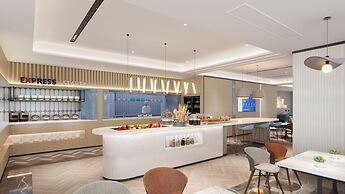 Holiday Inn Express Zhanjiang Coast, an IHG Hotel