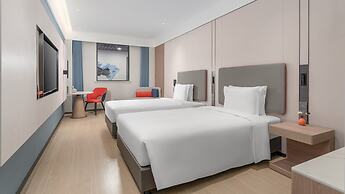 Holiday Inn Express Yangzhou Grand Canal Theatre by IHG