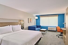 Holiday Inn Express & Suites Diamond by IHG