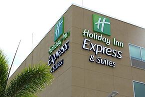 Holiday Inn Express & Suites Diamond by IHG