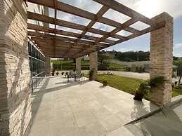 Holiday Inn Express & Suites Diamond by IHG