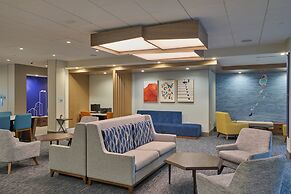 Holiday Inn Express & Suites Diamond by IHG