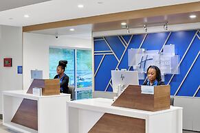 Holiday Inn Express & Suites Diamond by IHG