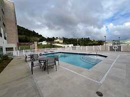 Holiday Inn Express & Suites Diamond by IHG