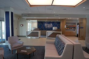 Holiday Inn Express & Suites Diamond by IHG