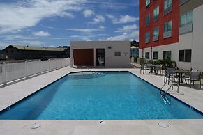 Holiday Inn Express & Suites Diamond by IHG