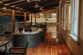 Vista Suites at Parador