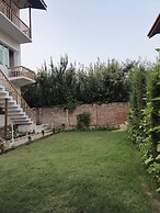 Shesh Bagh Boutique Homestay