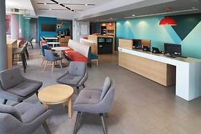 avid hotel Queretaro Centro Sur by IHG