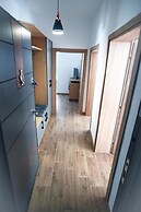2 Bed Apt - Sleeps 4, Terrace & Pet Friendly