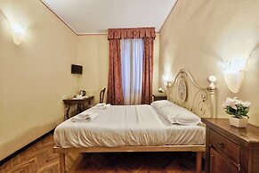 Joy Rialto Rooms Venice