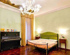 Joy Rialto Rooms Venice