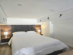 Atelier Cedritos by Weeki.