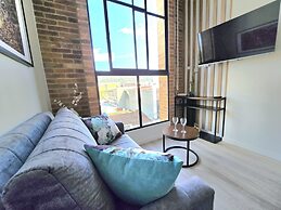 Atelier Cedritos by Weeki.