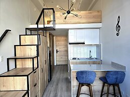 Atelier Cedritos by Weeki.