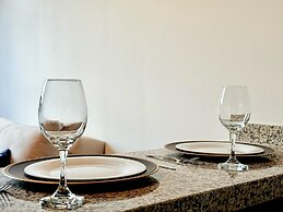 Atelier Cedritos by Weeki.